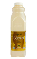 Botella de jugo de sábila aloe vera natural